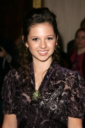 Photos de Mackenzie Rosman - 7th Annual Family Television Awards - 11